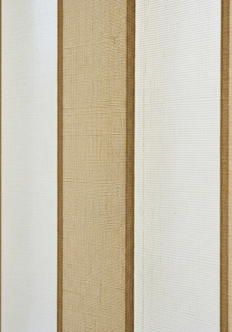 Korean combi blind fabric weave detail